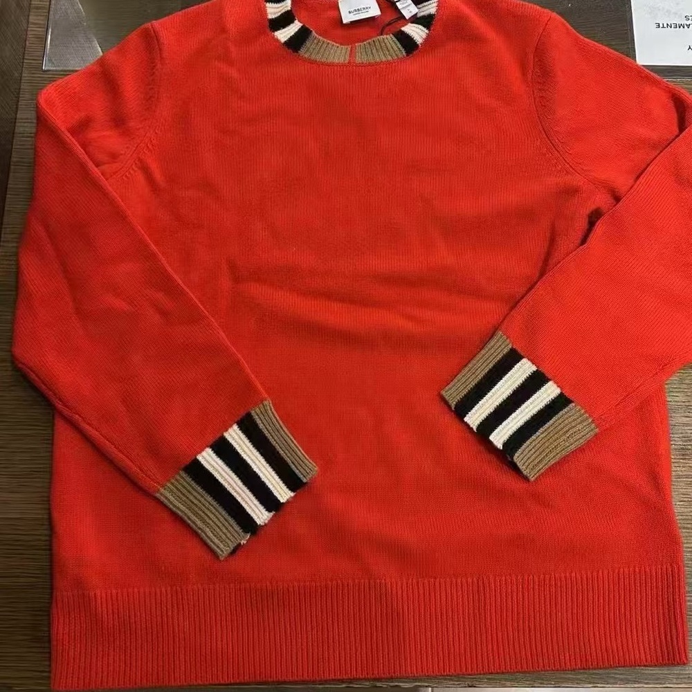 Burberry Red and Black Crewneck Sweater with Striped size M